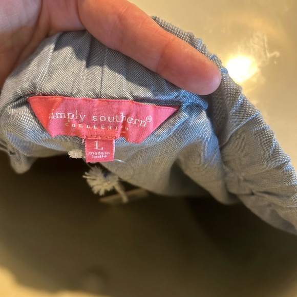 Simply Southern Denim Linen Shorts - Picture 5 of 7